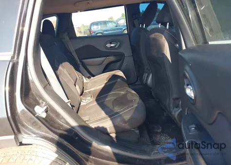 2015 Jeep Cherokee Latitude z USA, uszkodzony, nr VIN 1C4PJMCB1FW715276